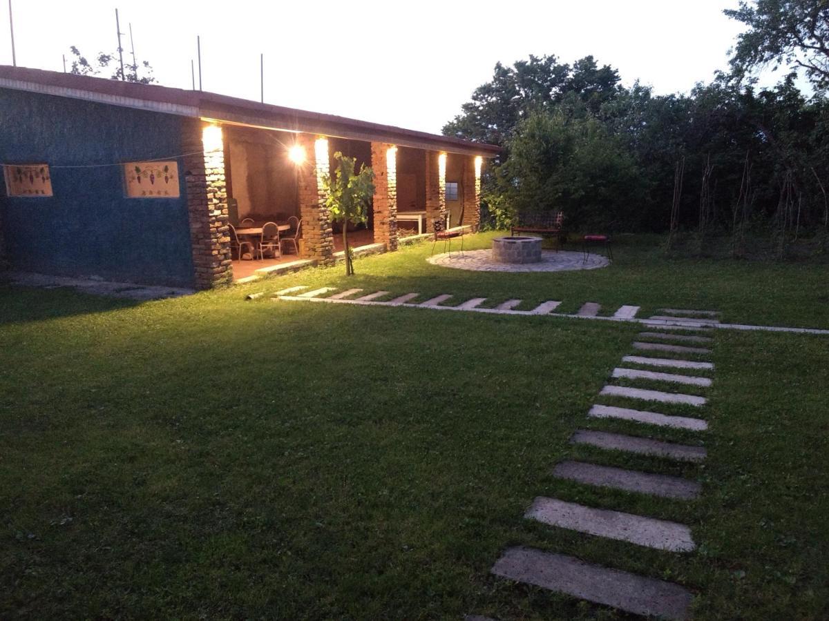 Omsi House Hotel เทลาวี ภายนอก รูปภาพ