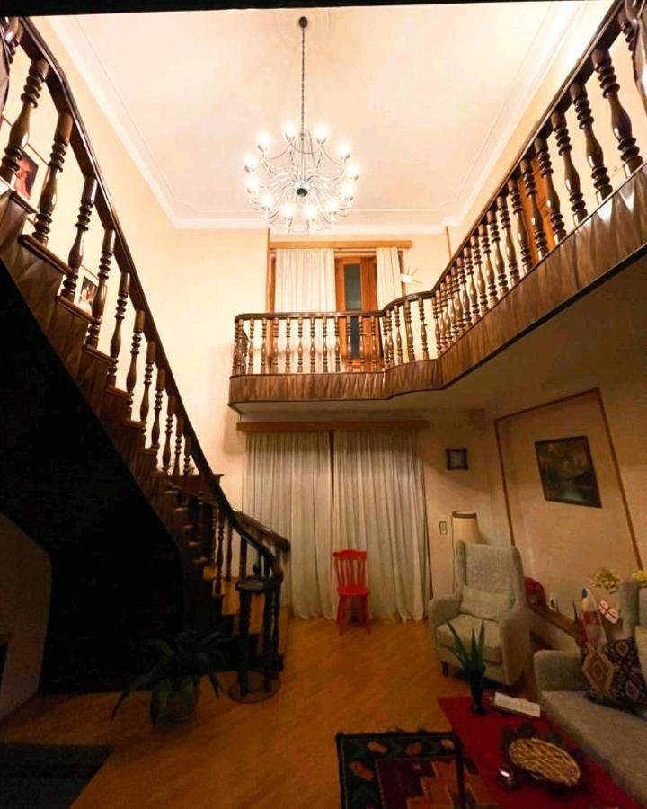 Omsi House Hotel เทลาวี ภายนอก รูปภาพ