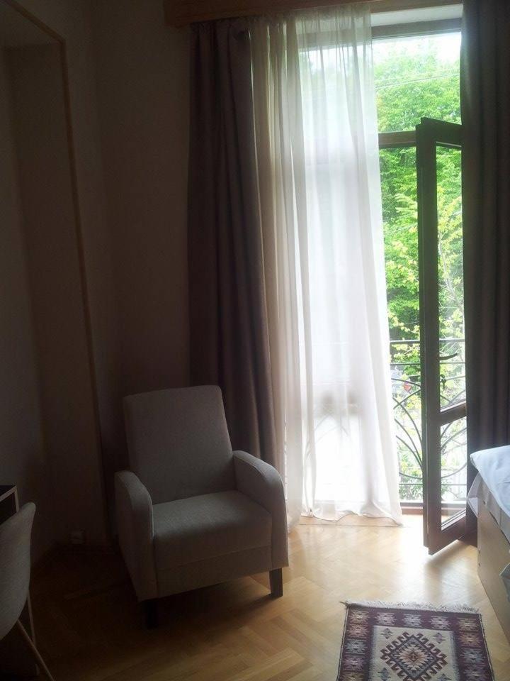 Omsi House Hotel เทลาวี ภายนอก รูปภาพ