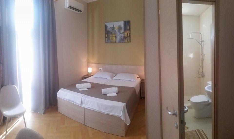 Omsi House Hotel เทลาวี ภายนอก รูปภาพ