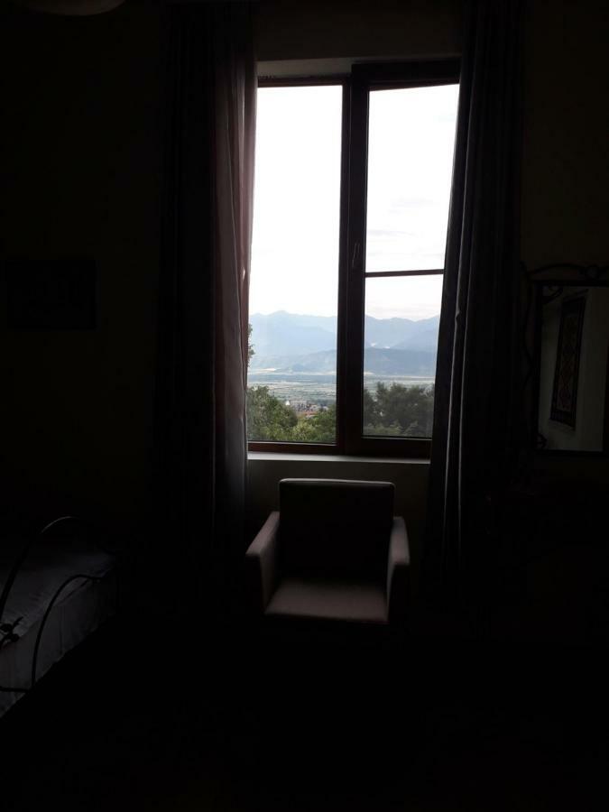 Omsi House Hotel เทลาวี ภายนอก รูปภาพ